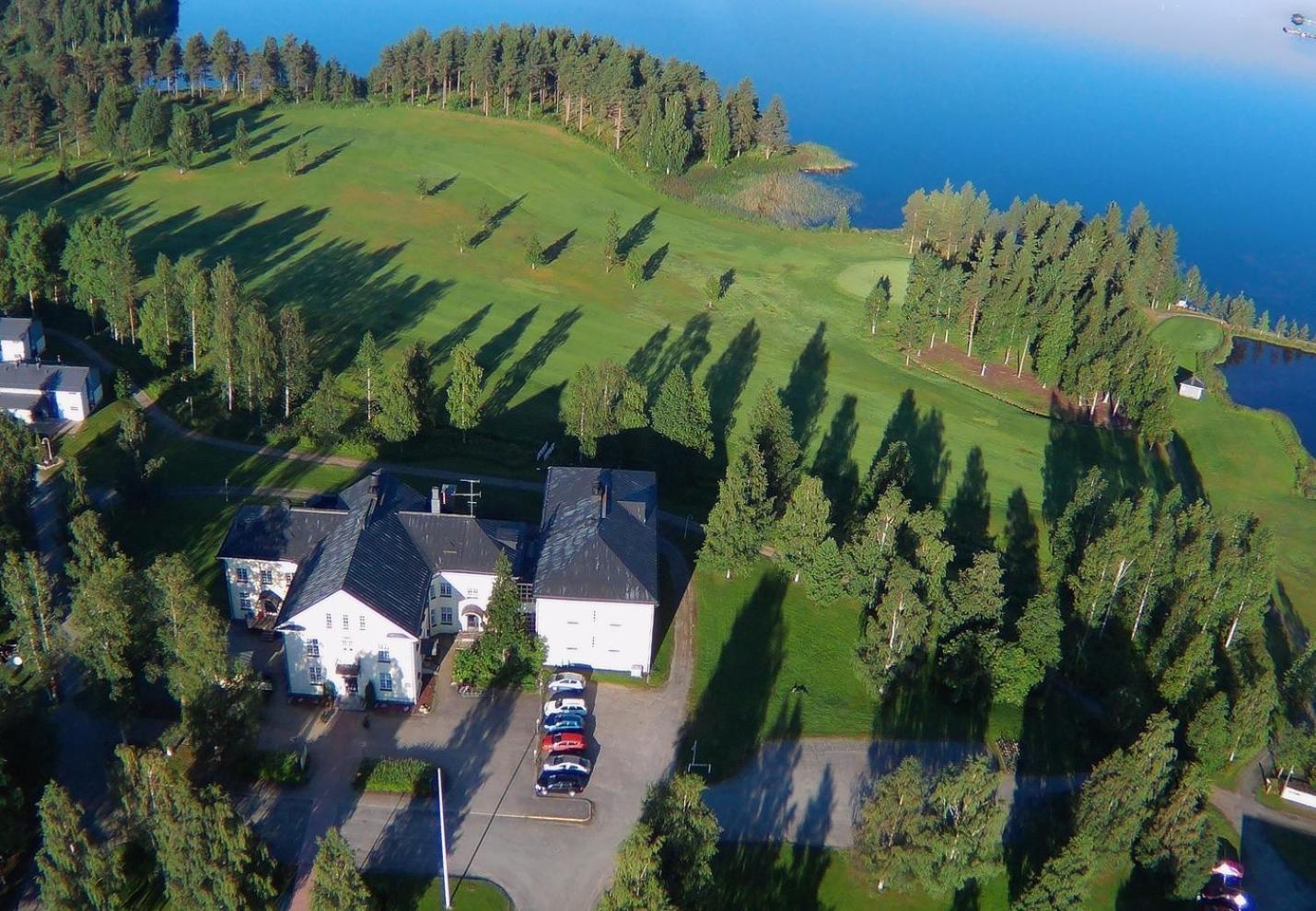 Hyvärilä Holiday-and Youth Centre Nurmes Rum bild